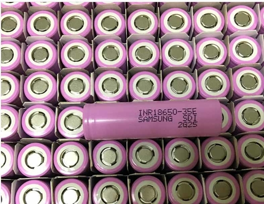 Samsung 35E 18650 Batterie 3500mAh 8A 3.6V Zylindrische Lithium-Ionenzelle INR18650-35E